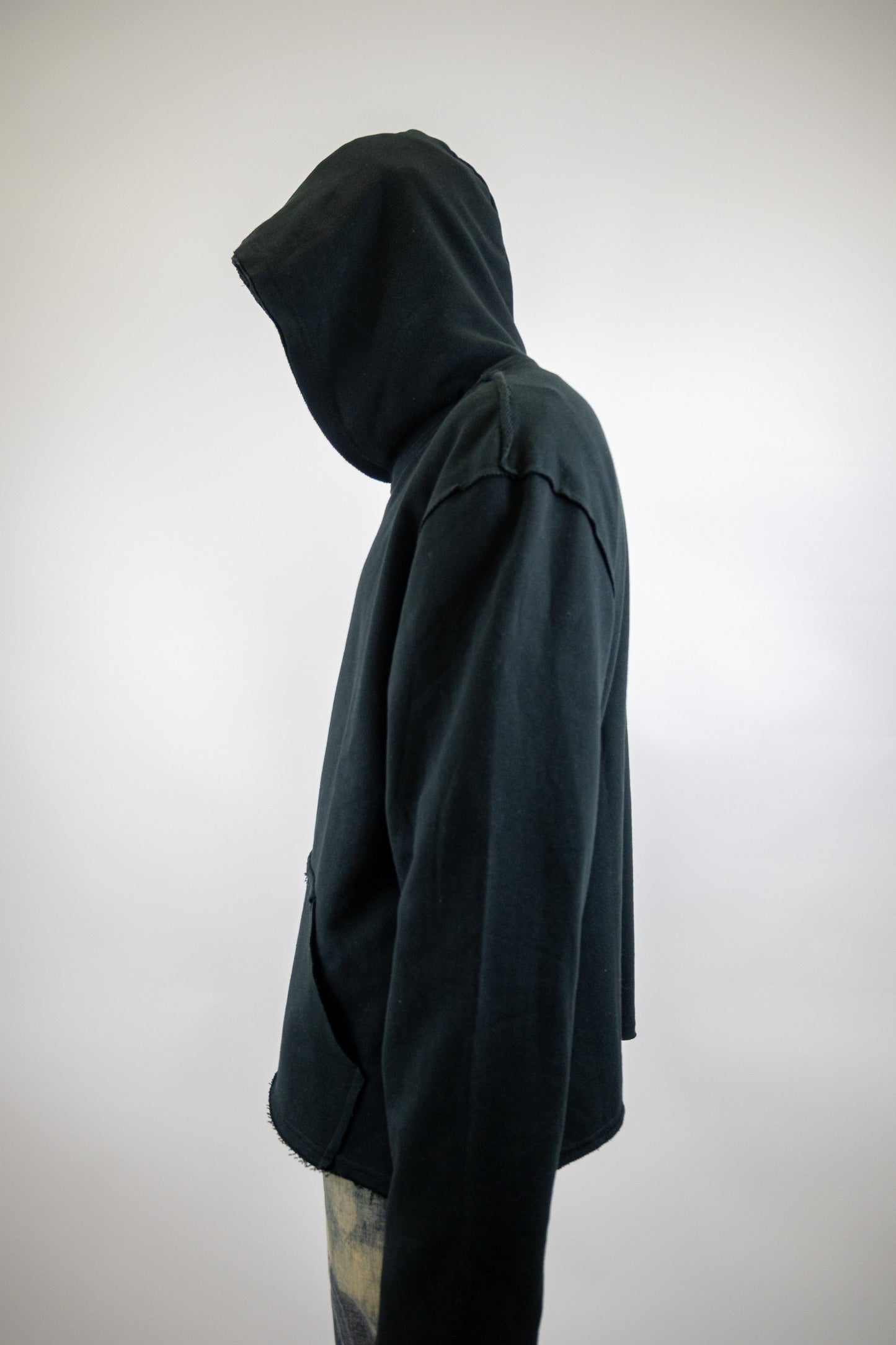 CH400 Distressed Cropped Hoodie