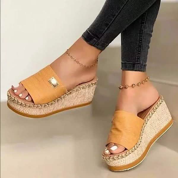 Women Wedge Slippers Platform Flip Flops Soft Comfortable New Casual Outdoor Beach Sandals